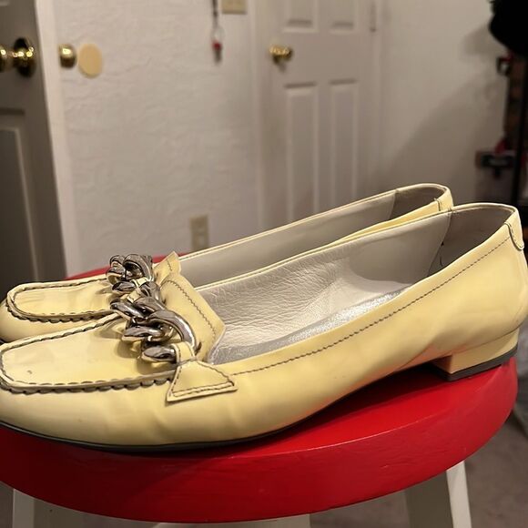 Prada Flats Size 39 - Picture 2 of 7